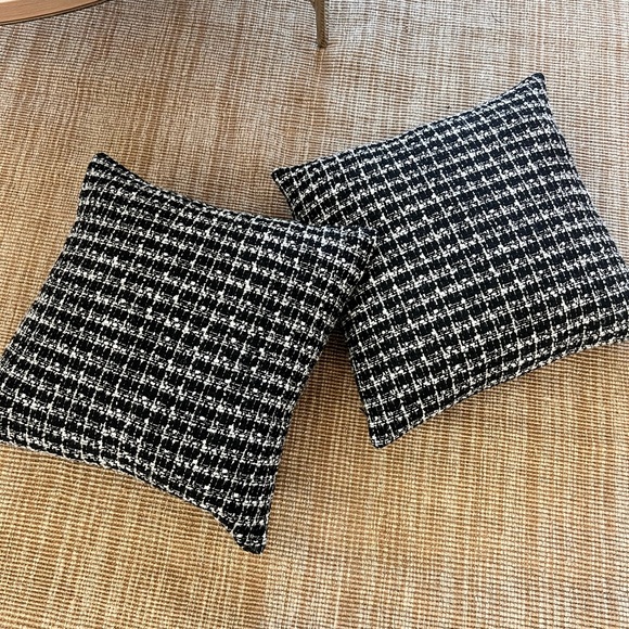 H&M Home Double Sided Chanel Style Tweed Square Decorative Pillow Case 20x20 - Picture 9 of 9